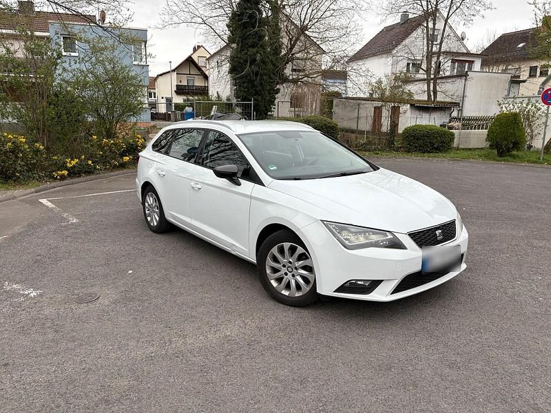 Gebraucht Seat Leon 105 PS (77 kW) 2016 Weiß Kombi