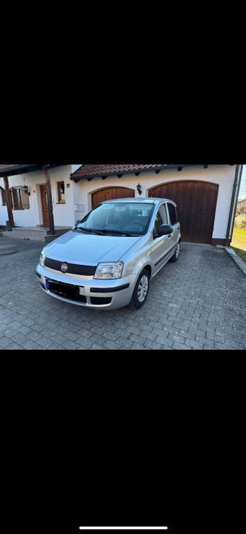 Silber Gebraucht 2012 Fiat Panda Kleinwagen | 4.250 € (Fairer Preis) - Bild 1/4