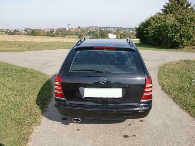 Gebraucht Mercedes C230 277 PS (203 kW) 2006 Schwarz Kombi