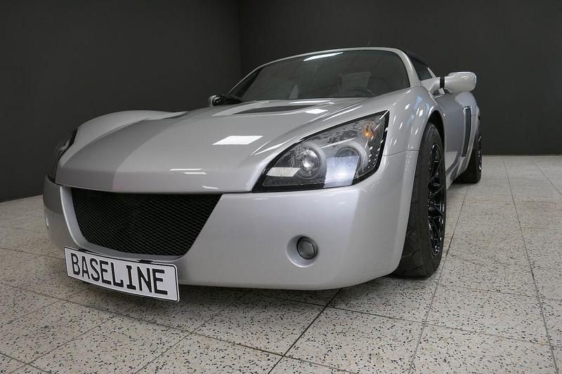 Gebraucht Opel Speedster 147 PS (108 kW) 2002 Silber Cabrio