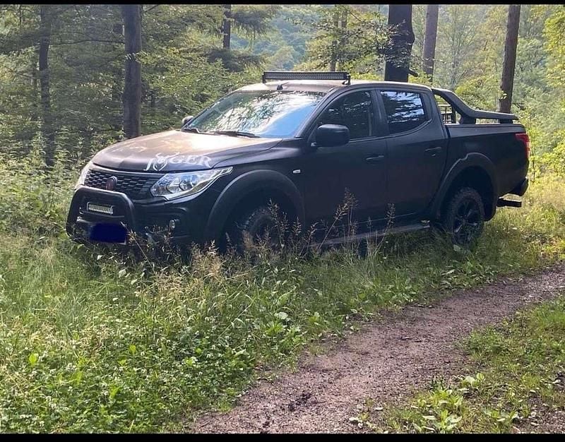 Gebraucht Fiat Fullback Cross 181 PS (133 kW) 2018 Abholung