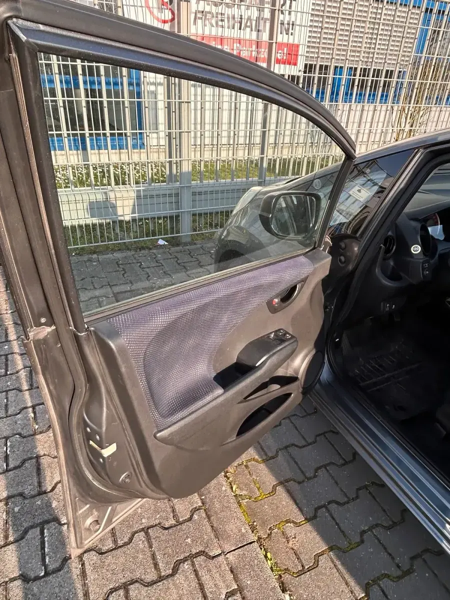 Gebraucht Honda Jazz 90 PS (66 kW) 2013 Silber Kleinwagen