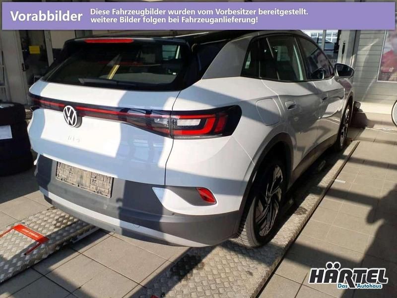 Gebraucht VW ID.4 Pure 125 kW (170 PS) 2022 Gletscherweiss (white), metallic SUV