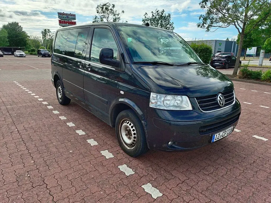 Gebraucht VW Multivan 174 PS (127 kW) 2007 Schwarz Van / Kleinbus
