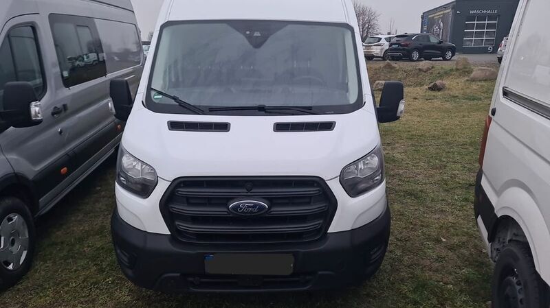 Weiß Gebraucht 2023 Ford Transit Trend Limousine | 21.999 € (Superpreis) - Bild 1/4
