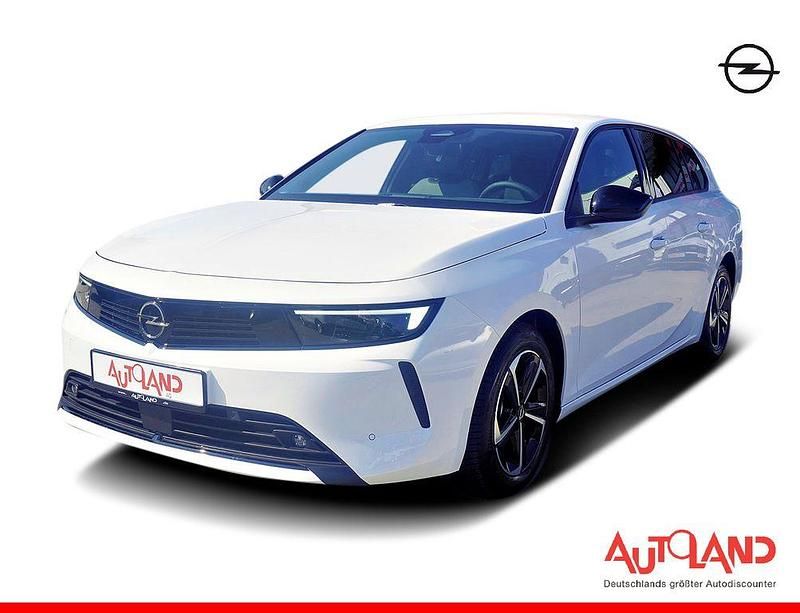 Weiß Gebraucht 2024 Opel Astra Enjoy Kombi | 21.990 € (Superpreis) - Bild 1/4