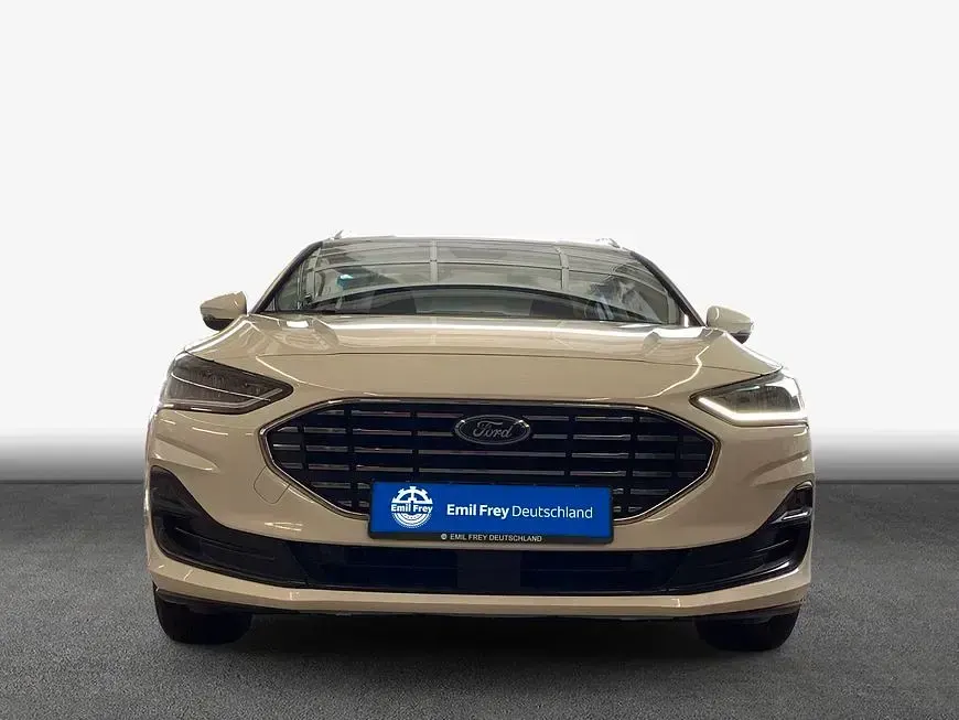 Gebraucht Ford Focus Titanium 116 PS (85 kW) 2023 Frostweiß Kombi