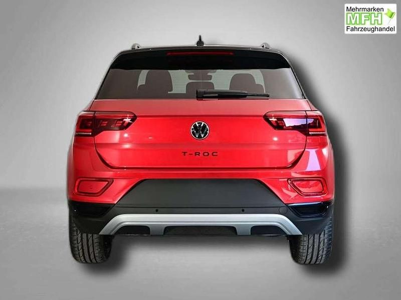 Neu VW T-Roc Style 150 PS (110 kW) 2026 Kings red metallic (dach ... SUV