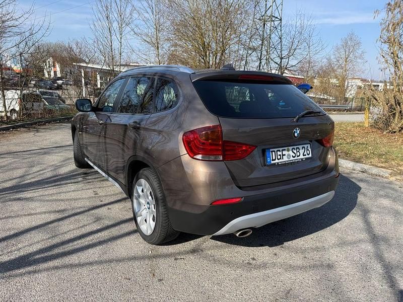 Gebraucht BMW X1 177 PS (130 kW) 2010 Braun SUV