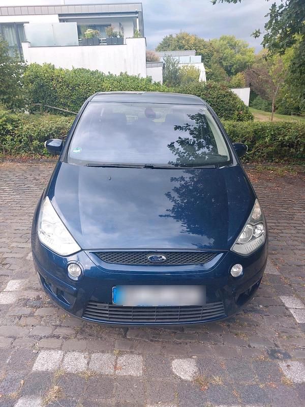 Blau Gebraucht 2008 Ford S-MAX S Van / Kleinbus | 3.900 € (Etwas zu teuer) - Bild 1/4
