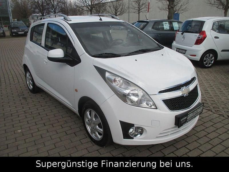 Gebraucht Chevrolet Spark LS 82 PS (60 kW) 2011 Weiß Kleinwagen