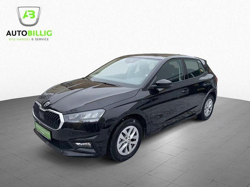 Schwarzmagic perleffekt Gebraucht 2024 Skoda Fabia Selection Limousine | 16.890 € (Guter Preis) - Bild 1/4