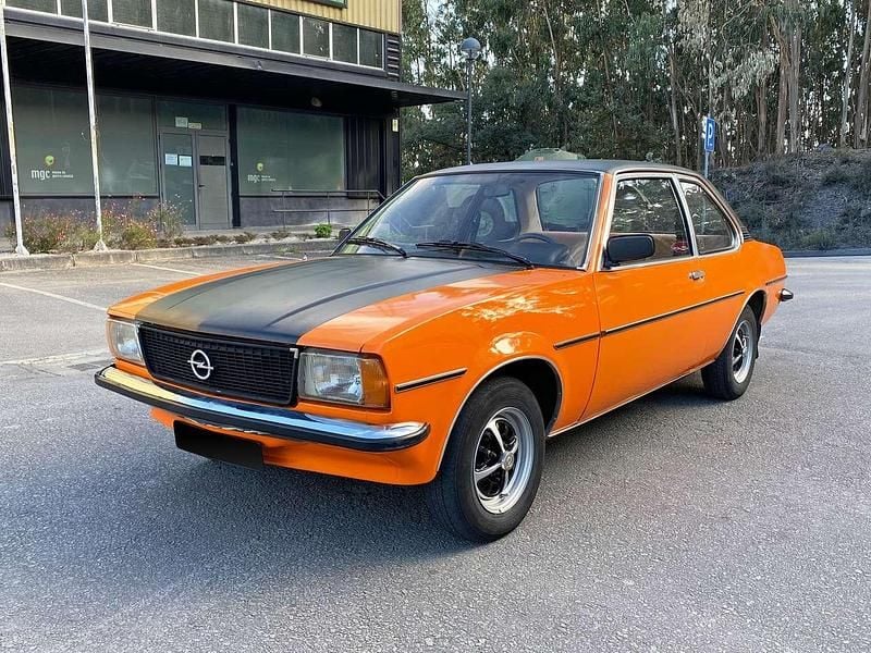 Orange Gebraucht 1976 Opel Ascona Coupé | 8.250 € - Bild 1/4