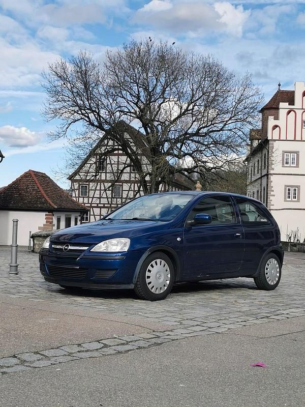 Blau Gebraucht 2004 Opel Corsa Coupé | 1.800 € (Teuer) - Bild 1/4