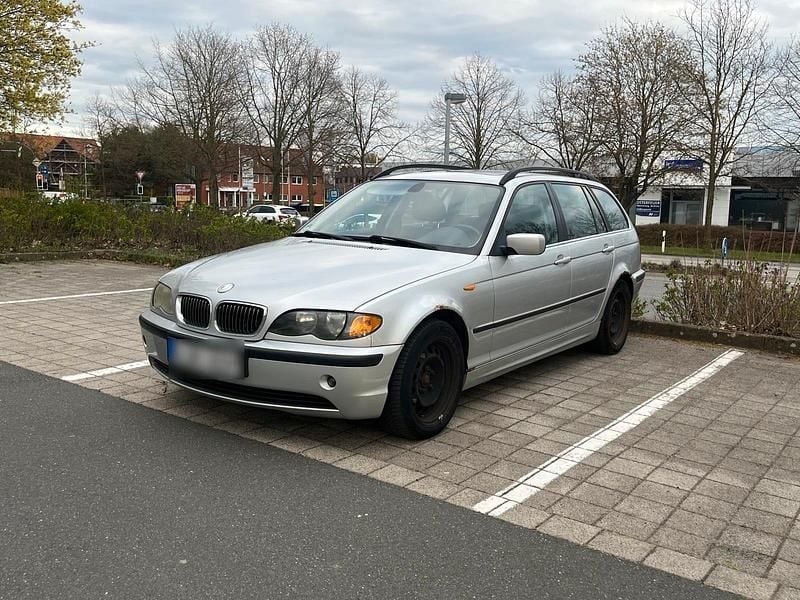 Gebraucht BMW 320 150 PS (110 kW) 2005 Silber Kombi
