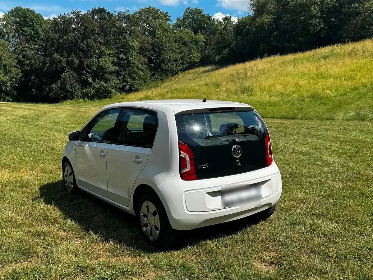 Gebraucht VW up! 60 PS (44 kW) 2013 Weiß Kleinwagen