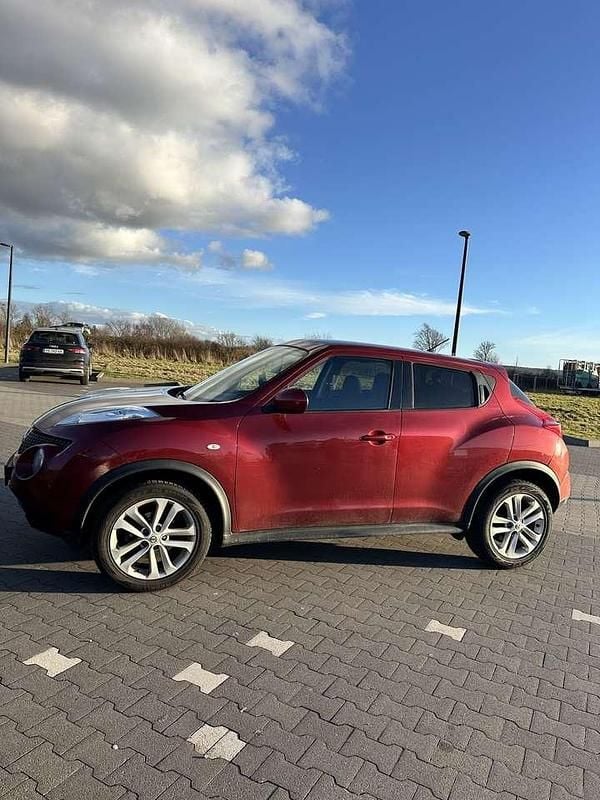 Gebraucht Nissan Juke Acenta 117 PS (86 kW) 2012 Rot SUV