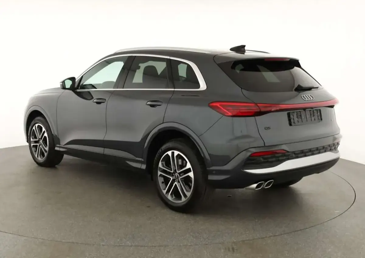 Gebraucht Audi Q5 204 PS (150 kW) 2025 Tamboragrau metallic SUV