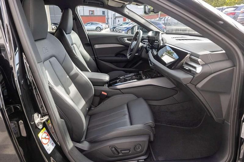 Gebraucht Audi A5 Ambiente 204 PS (150 kW) 2024 Schwarz Kombi