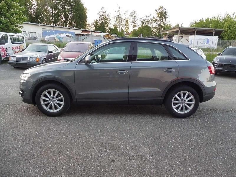 Gebraucht Audi Q3 170 PS (125 kW) 2011 Grau SUV