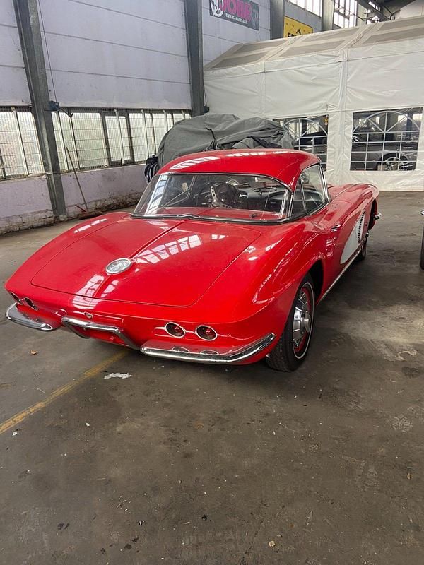 Gebraucht Corvette C1 350 PS (257 kW) 1961 Rot Cabrio