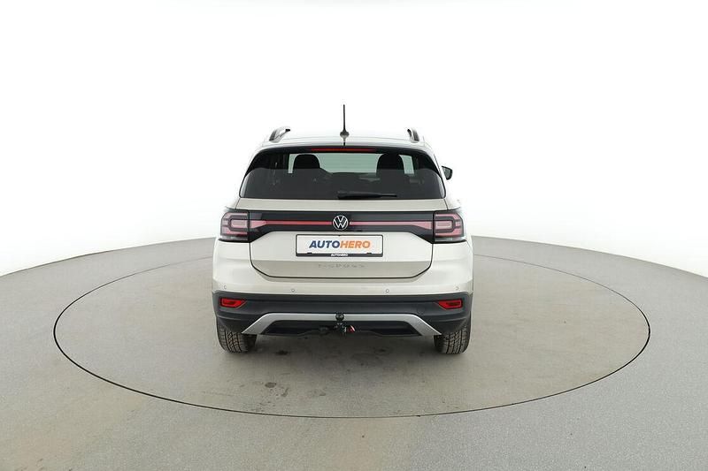 Gebraucht VW T-Cross Move 150 PS (110 kW) 2023 Grau SUV