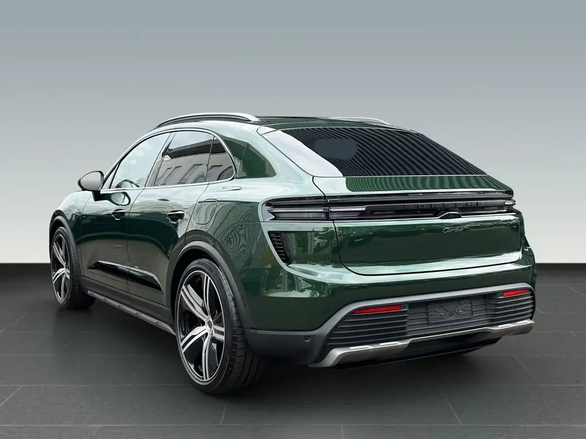 Ny Porsche Macan 469 kW (639 HK) 2026 Grøn SUV