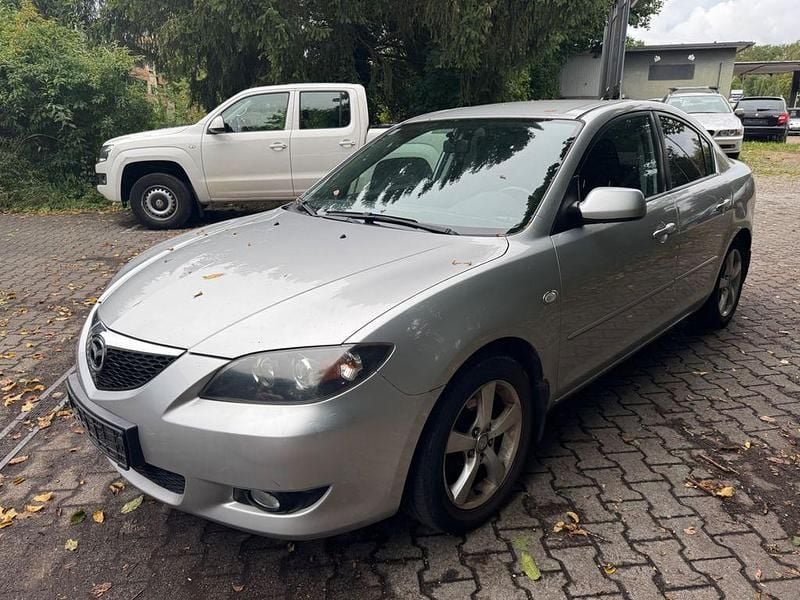 Silber Gebraucht 2005 Mazda 3 Comfort Limousine | 999 € (Guter Preis) - Bild 1/4