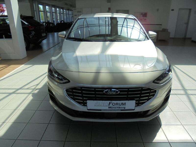 Gebraucht Ford Focus Titanium 125 PS (91 kW) 2025 Polarsilber metallic Limousine