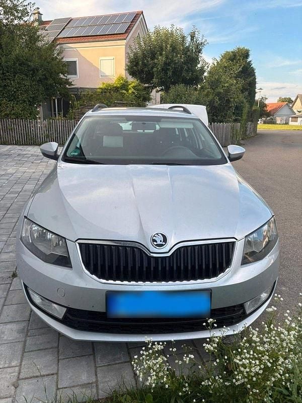 Second-hand Skoda Octavia Style 110 CP (80 kW) 2016 Argintiu Break