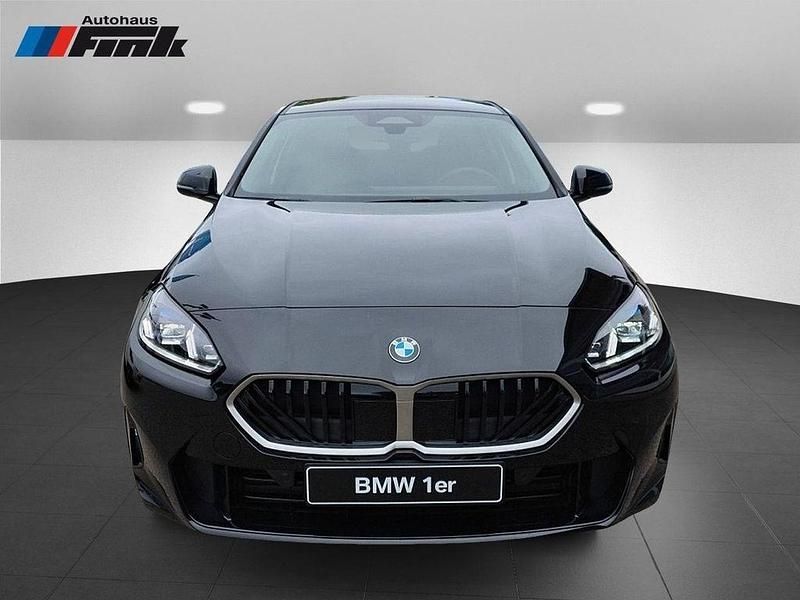 Nowe BMW 118 Performance 150 KM (110 kW) 2025 Czarny Hatchback