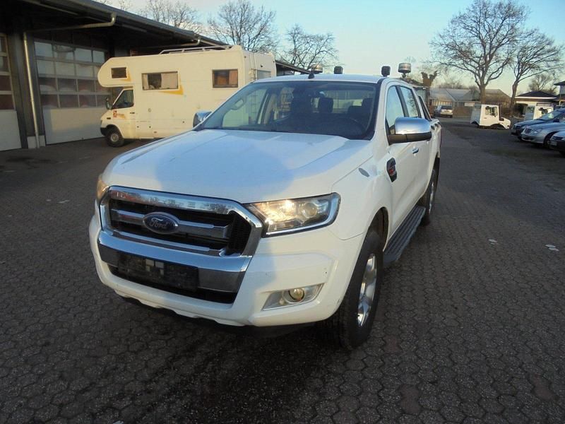 Gebraucht Ford Ranger 160 PS (117 kW) 2016 Weiß Pickup