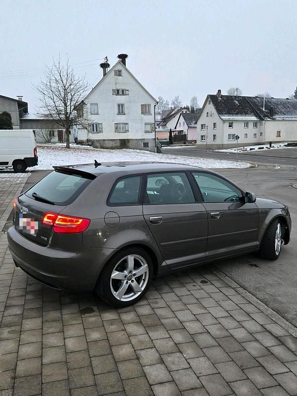 Gebraucht Audi A3 S-Line 160 PS (117 kW) 2010 Grau Limousine