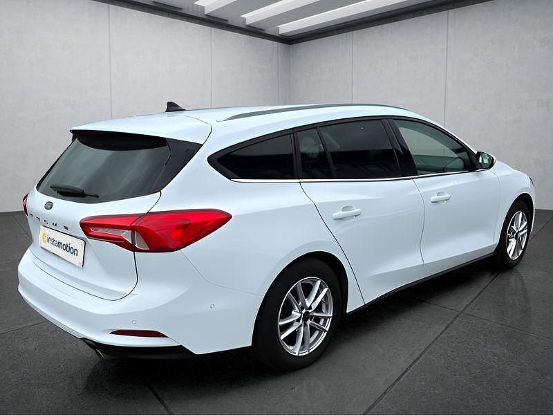 Gebraucht Ford Focus 182 PS (133 kW) 2021 Weiß Kombi