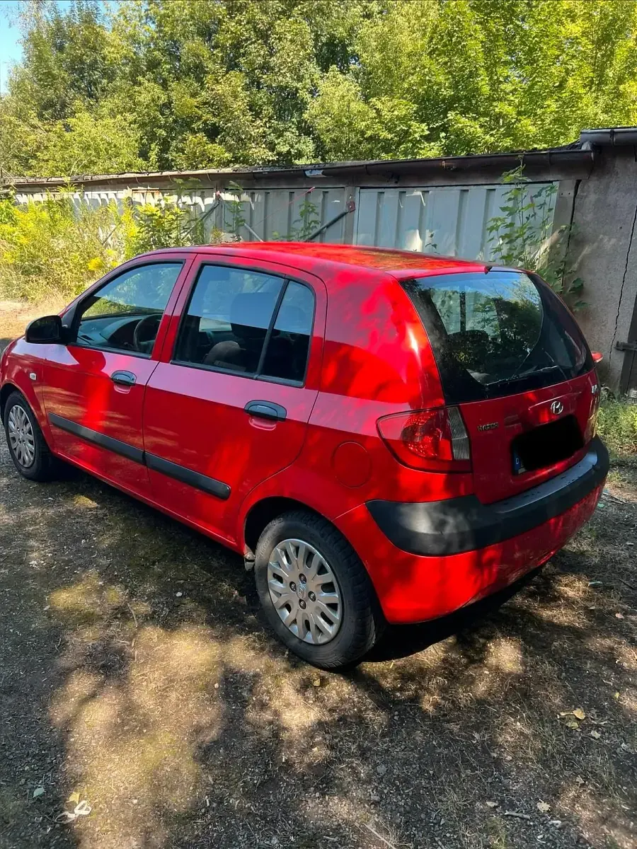 Gebraucht Hyundai Getz 67 PS (49 kW) 2009 Rot Kleinwagen