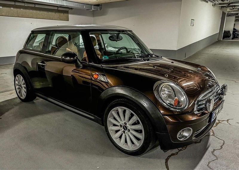 Beige Gebraucht 2010 Mini Cooper Kleinwagen | 5.900 € (Fairer Preis) - Bild 1/4