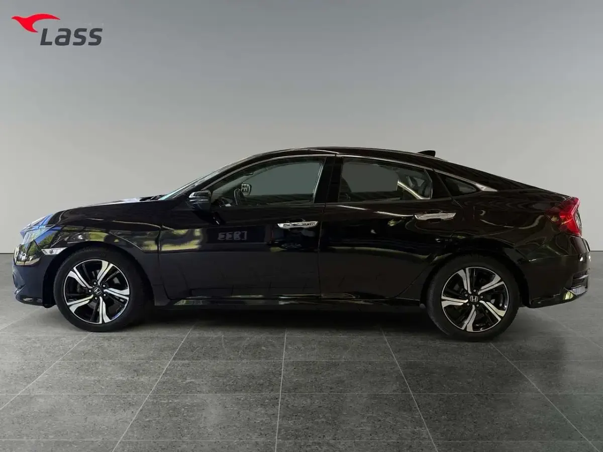 Gebraucht Honda Civic Executive 182 PS (133 kW) 2017 Burgundy black p Limousine