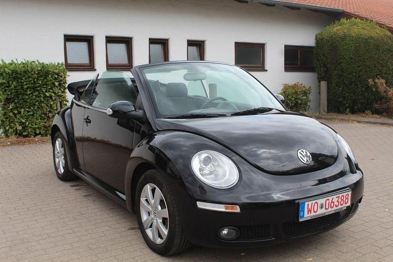 Gebraucht VW New Beetle 105 PS (77 kW) 2006 Schwarz Kleinwagen