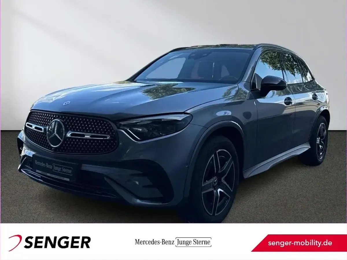 Gebraucht Mercedes GLC300 AMG 269 PS (197 kW) 2023 SUV