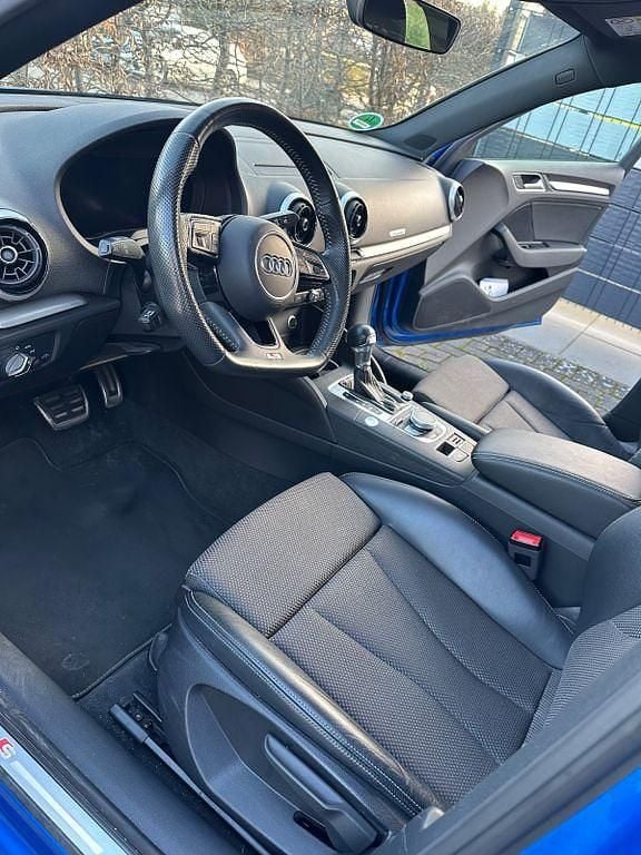 Gebraucht Audi A3 204 PS (150 kW) 2020 Blau Limousine