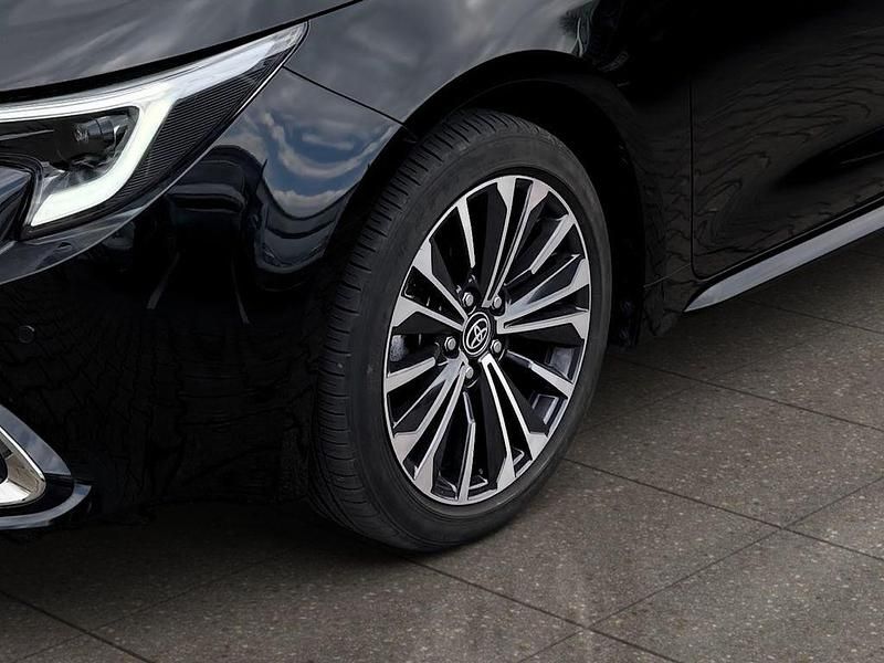 Gebraucht Toyota Corolla Team 140 PS (102 kW) 2023 Schwarz Kombi
