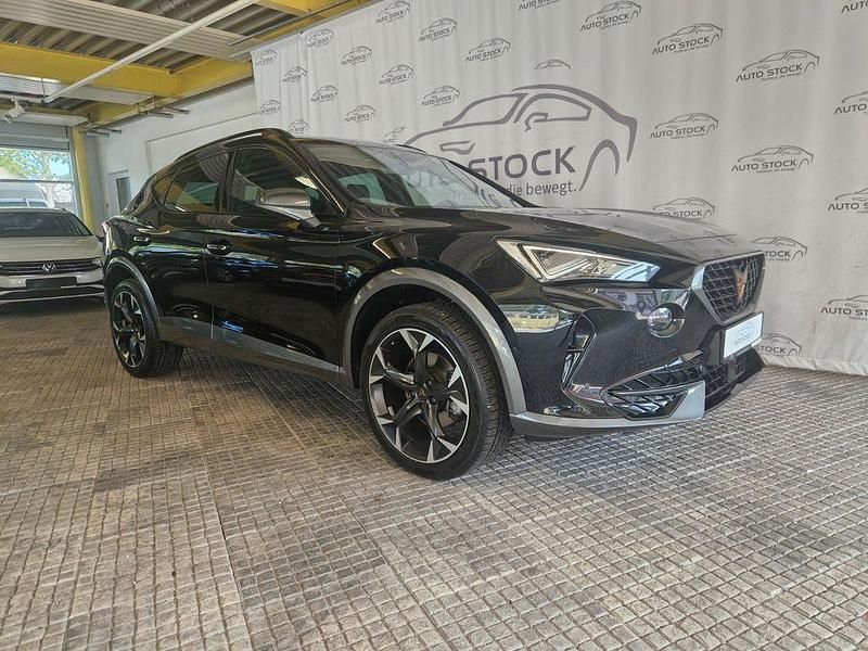 Mitternachtsschwarz met. Gebraucht 2023 Cupra Formentor SUV | 24.450 € (Fairer Preis) - Bild 1/4