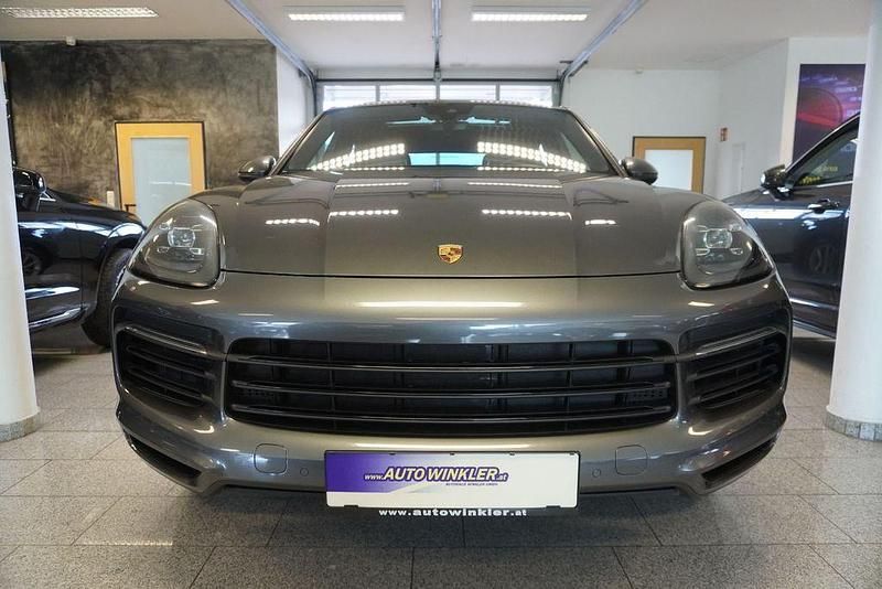 Second-hand Porsche Cayenne 462 CP (339 kW) 2022 Gri SUV