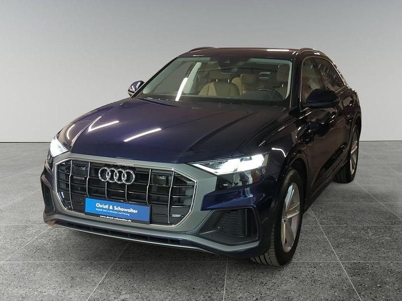 Gebraucht Audi Q8 S-Line 286 PS (210 kW) 2022 Navarrablau metallic SUV