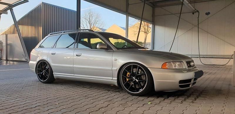 Silber Gebraucht 1999 Audi S4 Basis Kombi | 17.499 € (Etwas zu teuer) - Bild 1/4