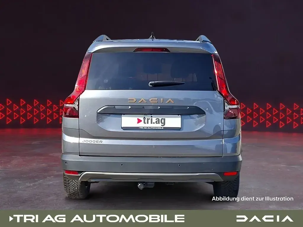 Gebraucht Dacia Jogger Extreme 110 PS (80 kW) 2025 Grau Van / Kleinbus