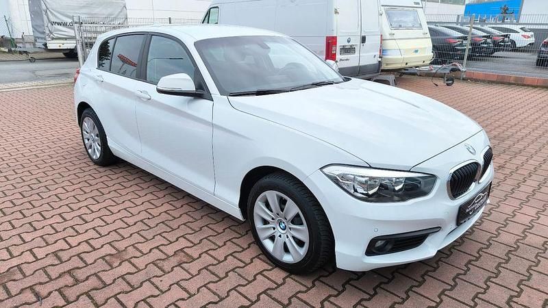 Gebraucht BMW 116 Advantage 109 PS (80 kW) 2015 Alpinweiss iii Kleinwagen