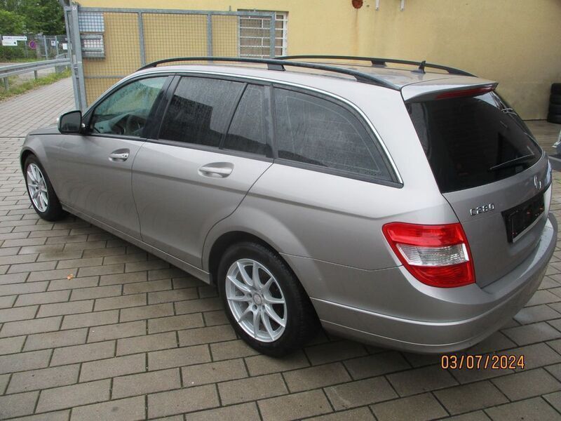 Gebraucht Mercedes C180 156 PS (114 kW) 2008 Braun Kombi