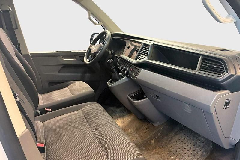 Używany VW Transporter 110 KM (80 kW) 2022 Biały Van