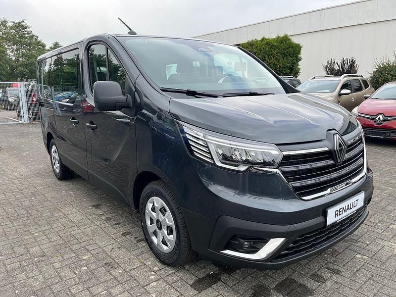 Neu Renault Trafic 110 PS (80 kW) 2025 Grau Van / Kleinbus